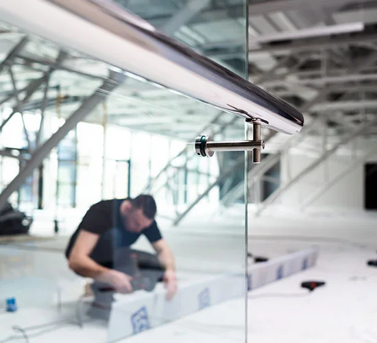 Coconut Creek, FL highly skilled glass repair technicians