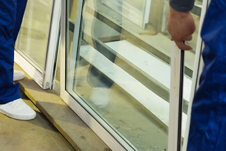 Commercial Glass Repair Technician in Coconut Creek, FL